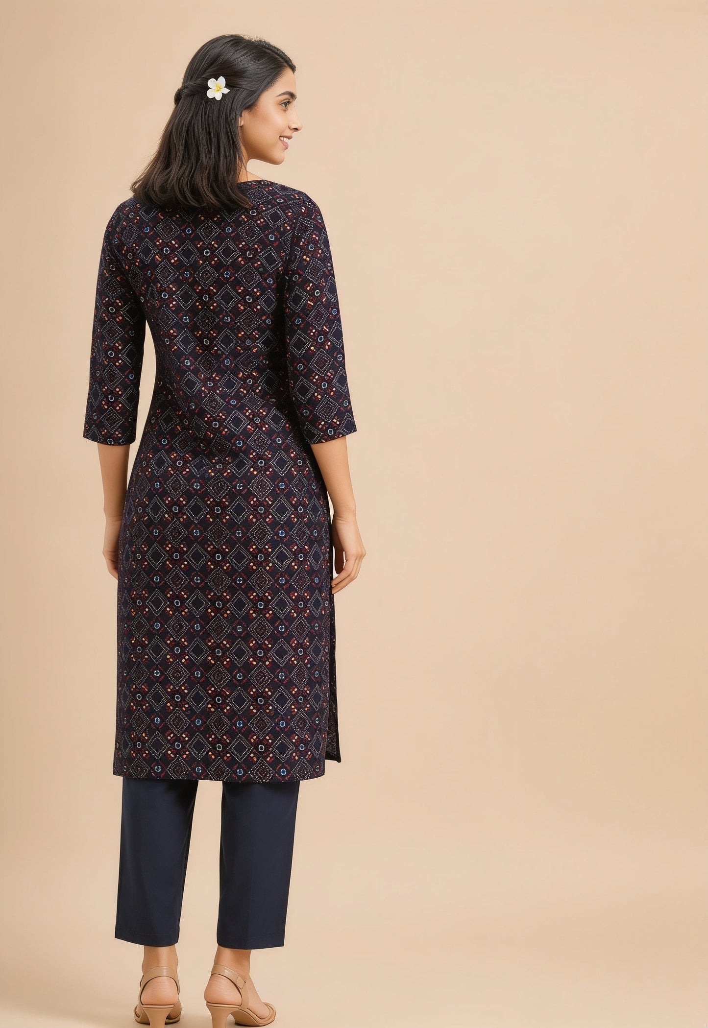 Women's Navy Blue Bandhani Print Straight Kurti